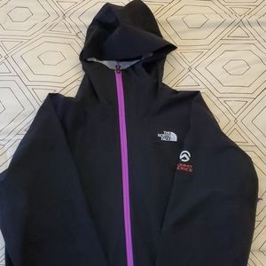 The North Face Summit Series HyVent 2.5L Jacket